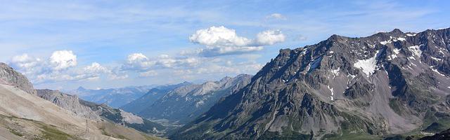 上門龍婿葉辰蕭初然_第1501章 不能見死不救啊！